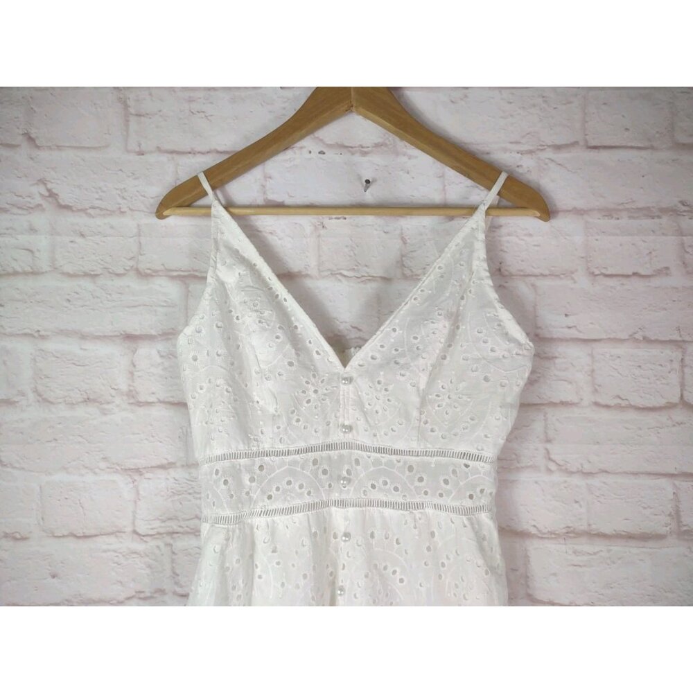 Simplee White Eyelet Cottagecore Dress Large V Neck Beach Summer Boho Hippie - Picture 8 of 9